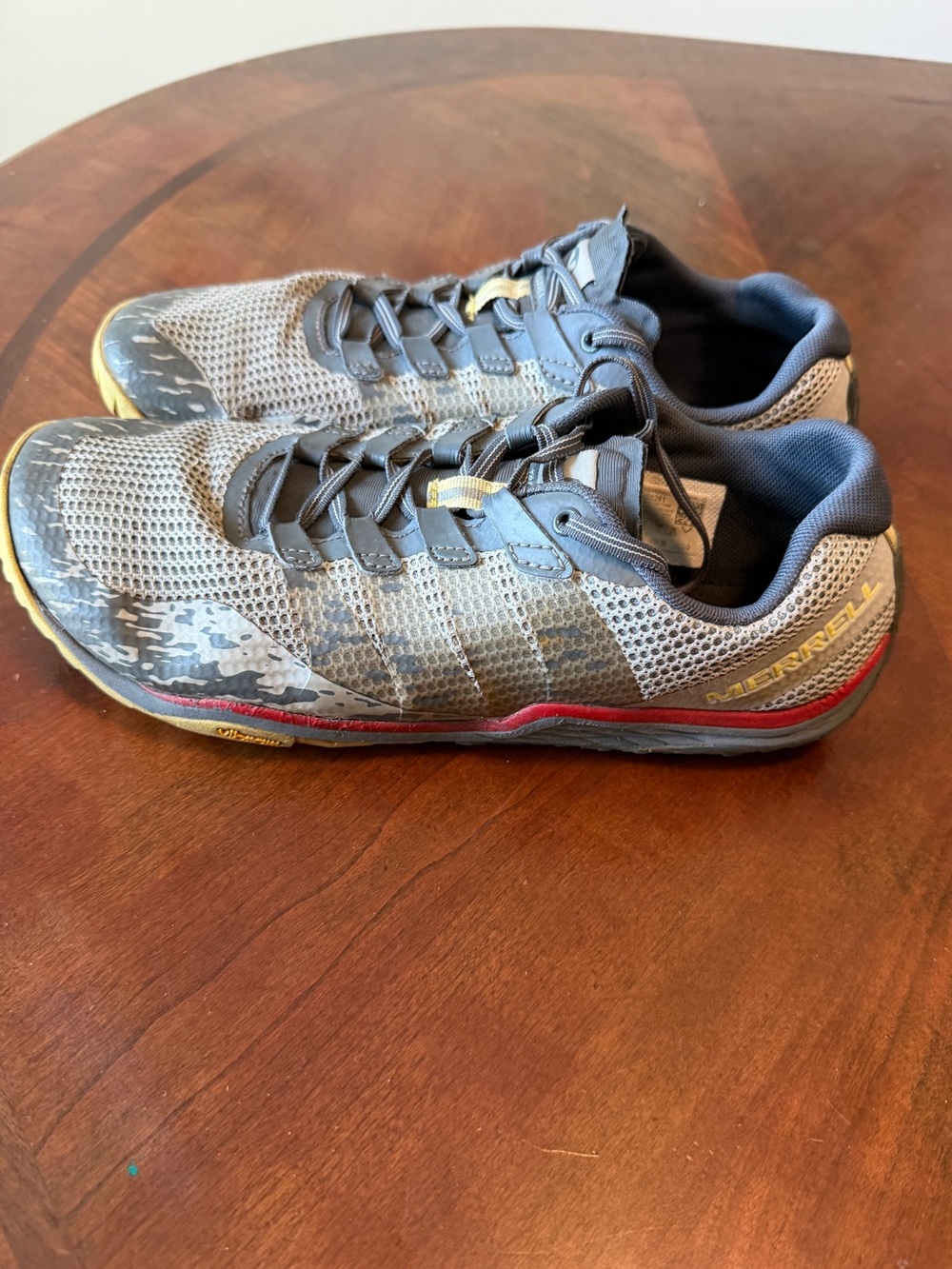Merrell Trail Glove 5 Barefoot Running Shoes Men’s Size 8.5 Gray Hiking Sneakers